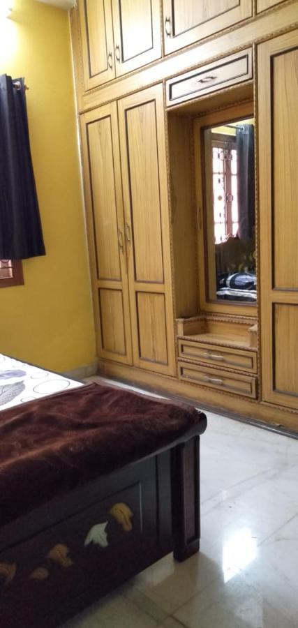 Apartamento Srinivas Nilayam Hyderabad Exterior foto